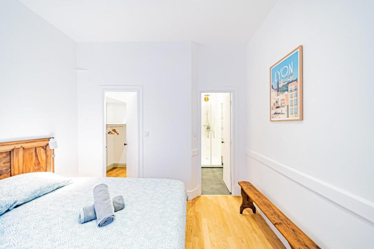 וילאורבן Aapartment With Character Parquet Flooring Fireplace - Charpennes מראה חיצוני תמונה